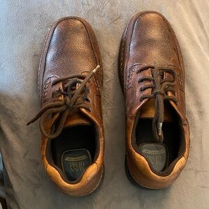 Nunn Bush leather shoe.  9.5. Brown